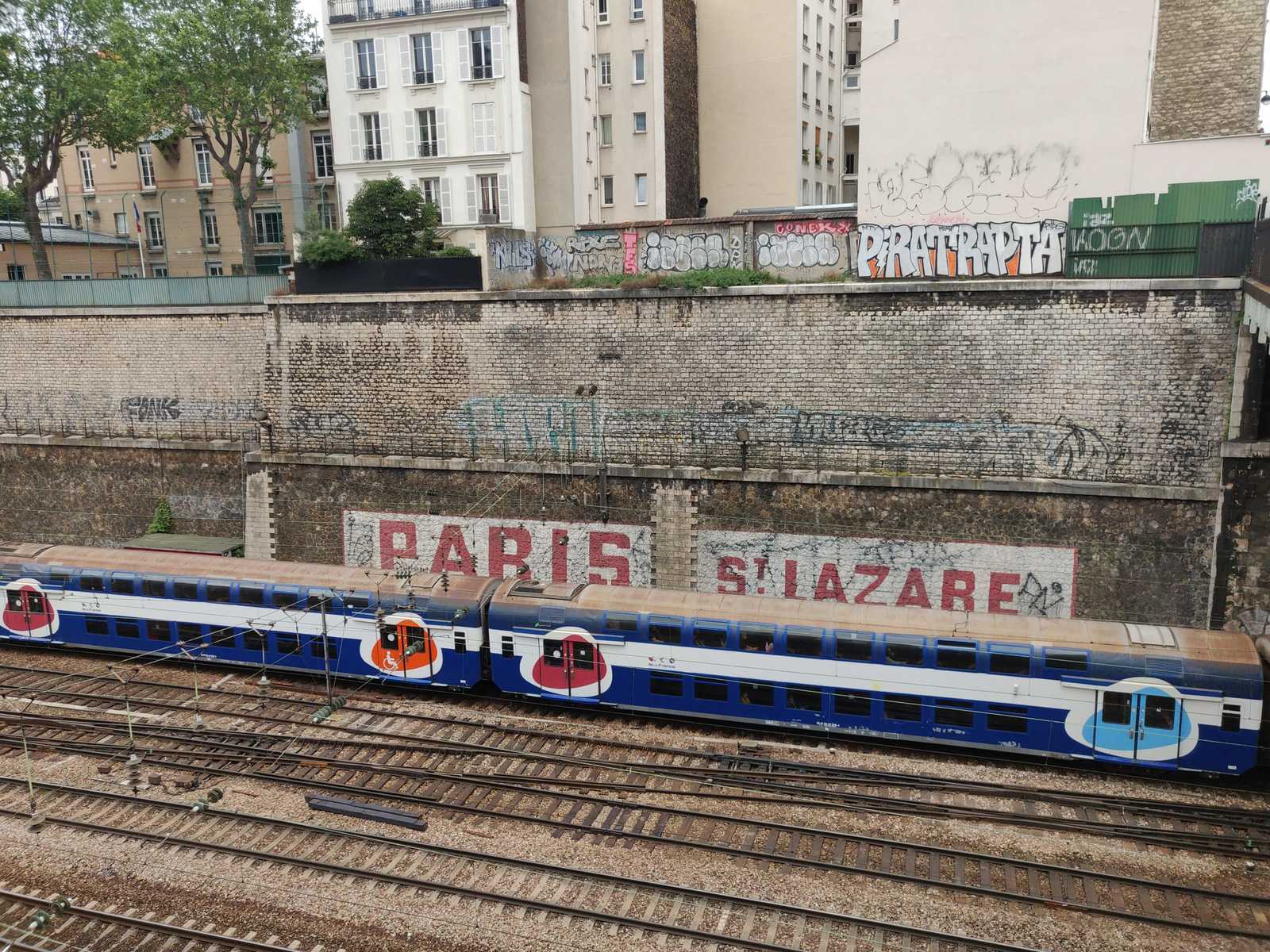 Train TER Ligne Paris-Saint Lazare, Grand-Paris métropole mobilité 17ème arrondissement mobilité culture urbaine urbanisme relation de l'humain à l'urbain urbanauth média