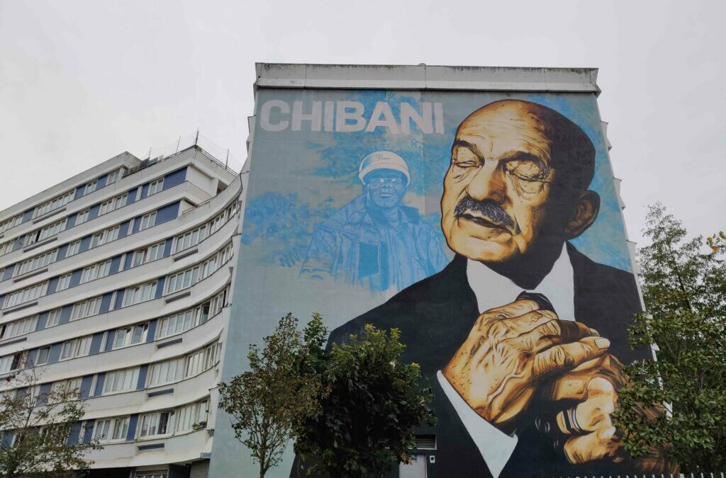 Facade streetart en hommage au Monsieur Chibani, activiste et decede
